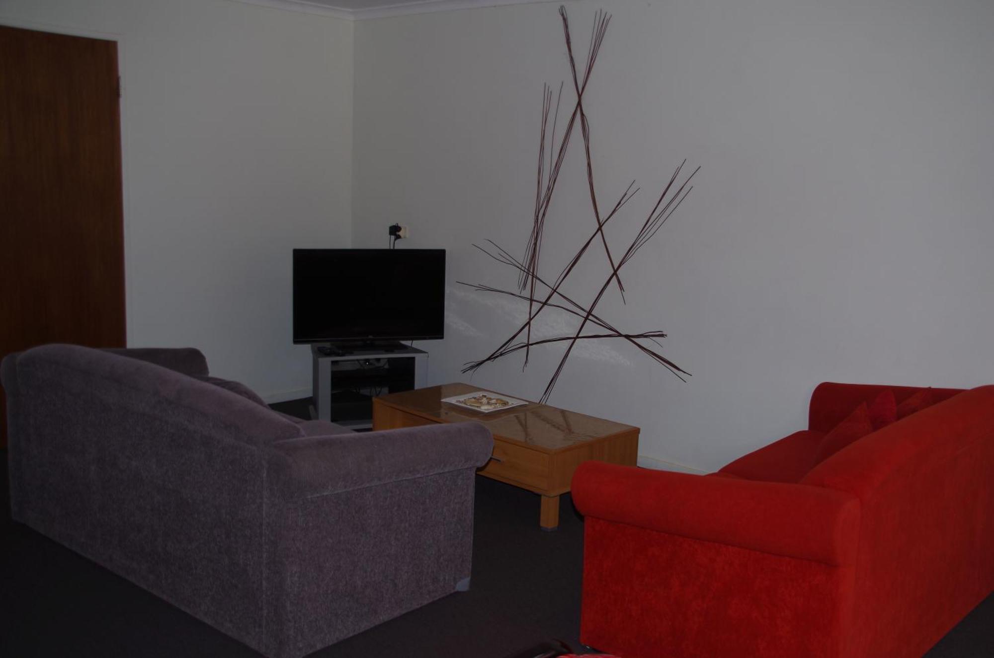 The View On Grossmans Motel Torquay Room photo